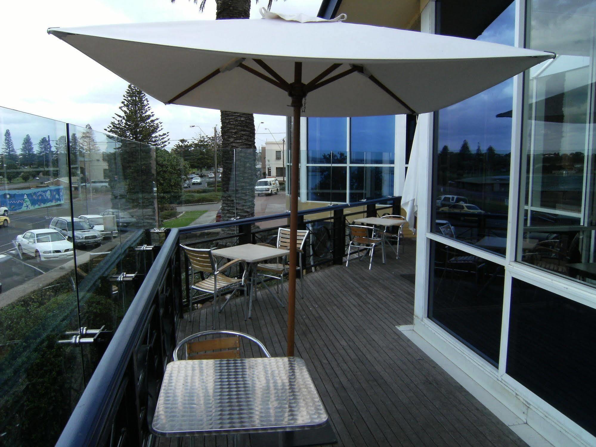 Richmond Henty Hotel Portland Extérieur photo