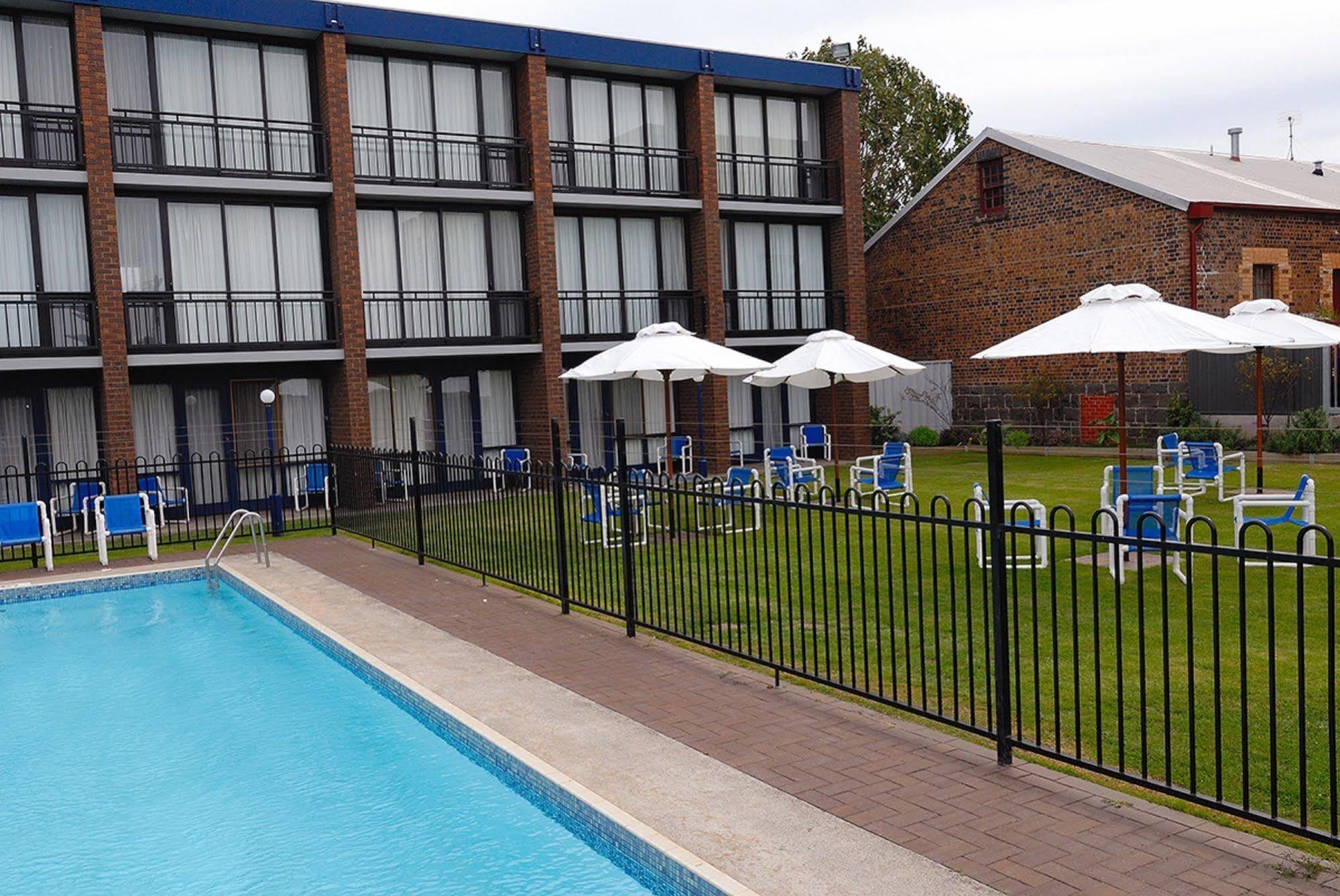 Richmond Henty Hotel Portland Extérieur photo